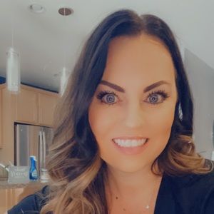 Meet your Posher, Kristine